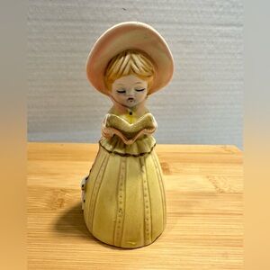 Vintage Jasco 1978 Merri Bells Christmas Caroler. Vintage Christmas!